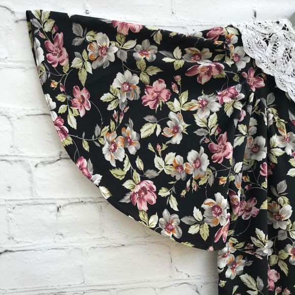 Vintage 1990's Black Floral Maxi Dress Lace Collar - Picture 4 of 8